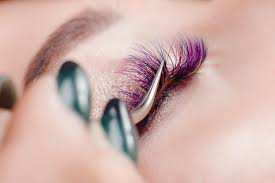 Color Gradation Lashes became a trend pioneer
