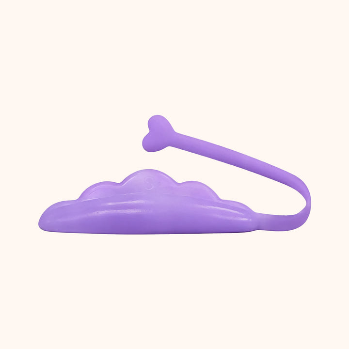 KOLYBEL 2-in-1 curvature compensator lash lift pads made of medical-grade reusable silicone. Non-slip, easy-clean lash shields save salon time, deliver even lifts for professional lash lifts & perms. 100% vegan & cruelty-free.
