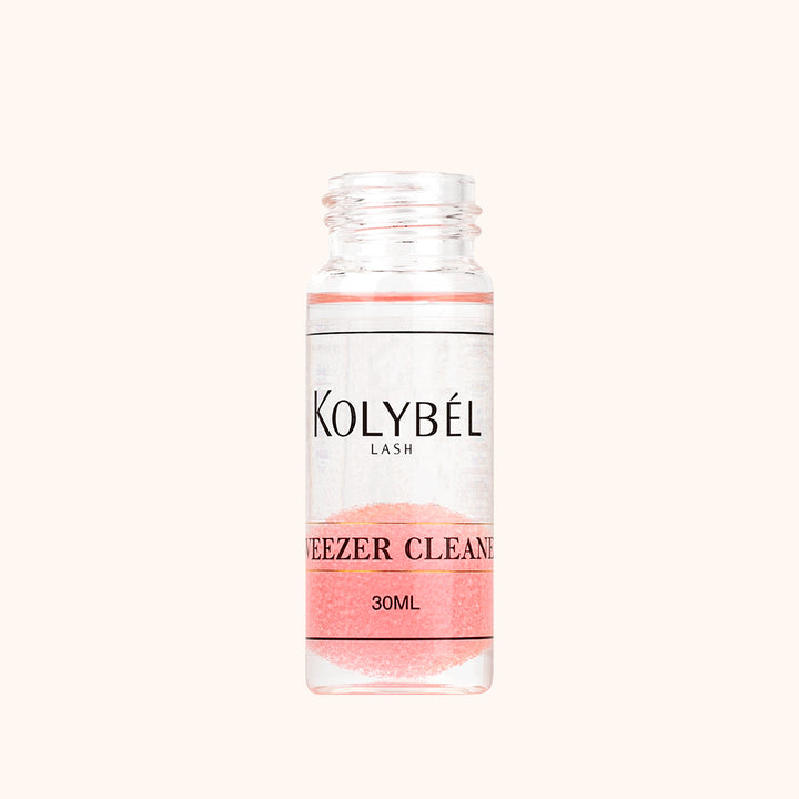 KOLYBEL tweezers cleaner removes lash adhesive buildup quickly. With a built-in sponge ball, it cleans and protects your tweezers for long-lasting use.